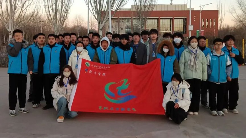 本次活动创新融合传统捉迷藏与高德地图