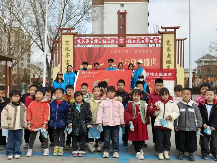 将暖心陪伴与劳动趣味带到孩子们身边