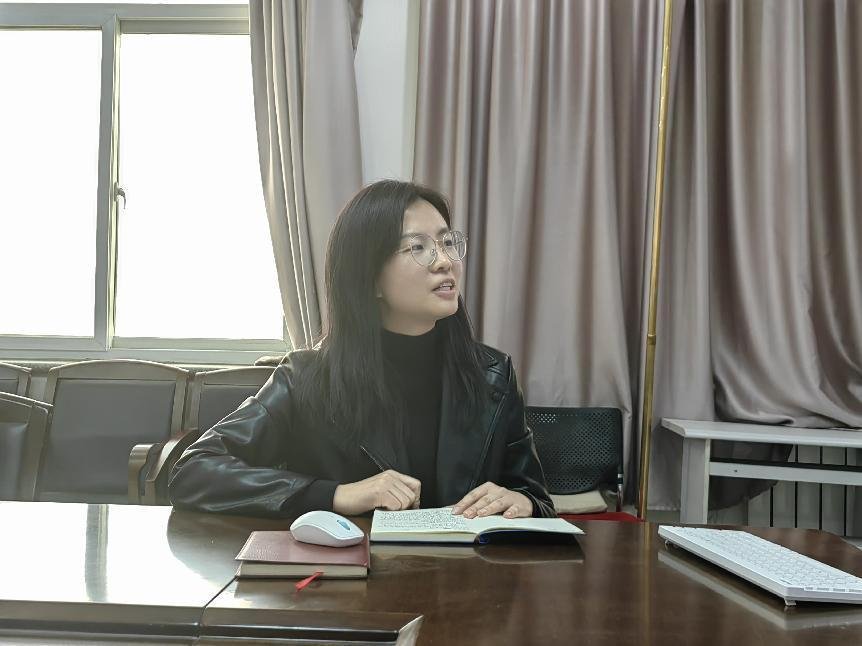 会议由皇家平台app下载正规渠道院长