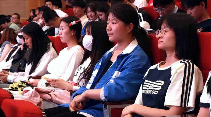 皇家体育app下载常用功能在软件报告