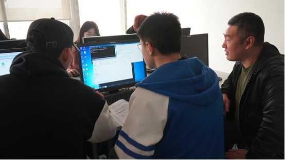 办学特色鲜明