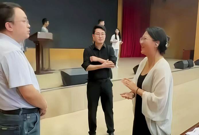 2025年春季学期企业宣讲招聘会”