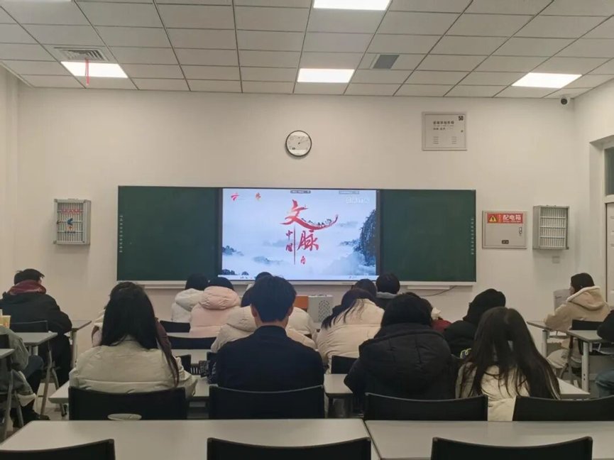 为了让同学们更加深刻接触中国优秀传统