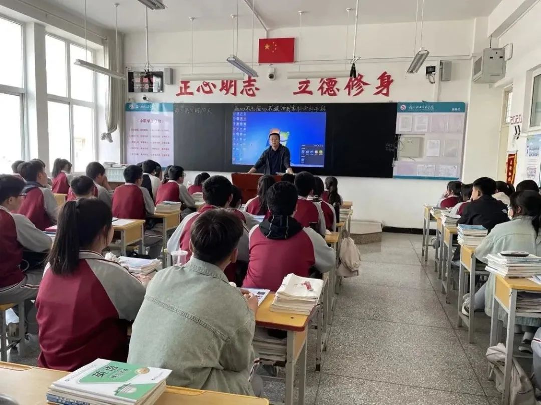 皇家平台app下载成为那不勒斯全球官